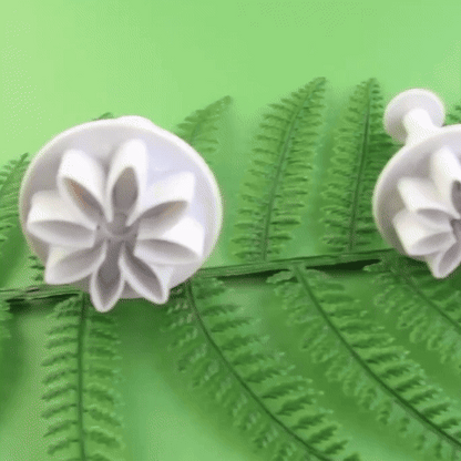 EMPORTE PIECES | FLEUR 8 PIECES