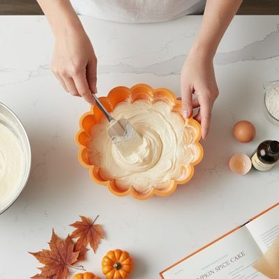 Moule à gâteau silicone pate en préparation