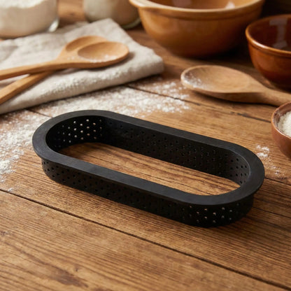 moule-a-tarte-noir-en-long