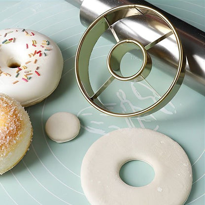 moule donuts avec gateau blanc